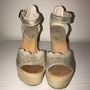 Italian Wedges (Floral)